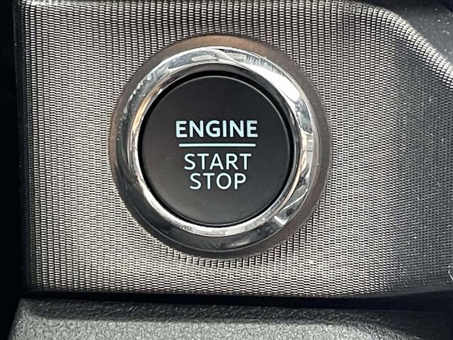 Certified 2025 Ford F350 Platinum w/ FX4 Off-Road Package image 25