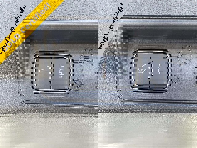 Certified 2025 Ford Explorer Active image 12