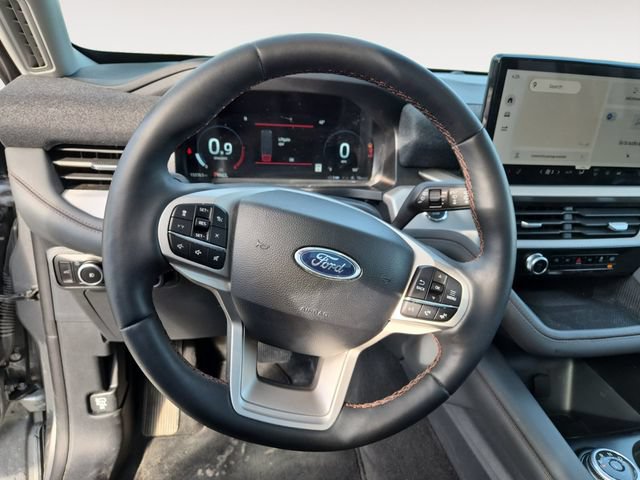 Certified 2026 Ford Explorer Active w/ Active Comfort Package AWD/4WD image 13