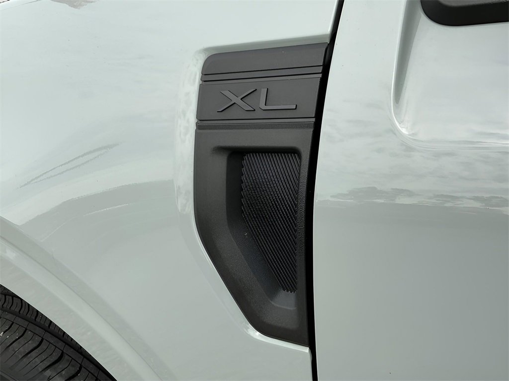 Certified 2024 Ford Maverick XL w/ Equipment Group 100A Standard image 27