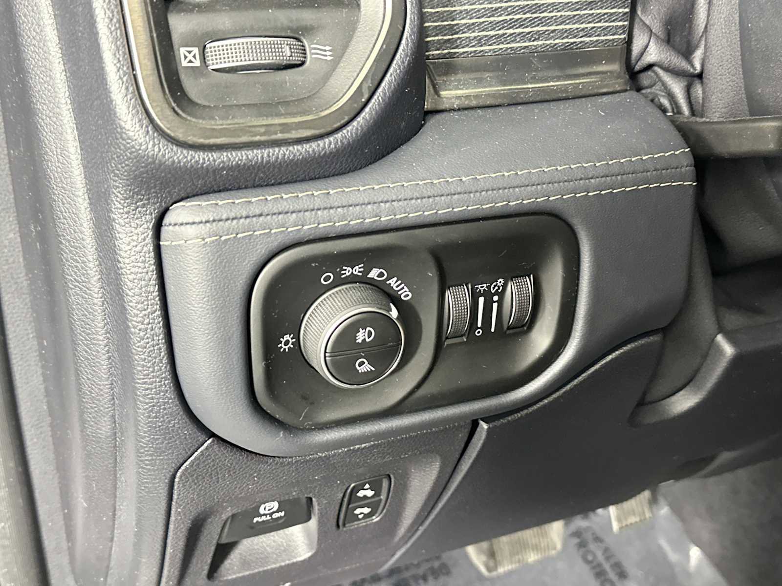 Used 2021 RAM 1500 Limited image 25