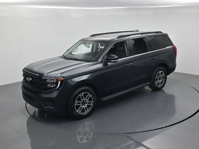 Certified 2025 Ford Expedition Active AWD/4WD image 47