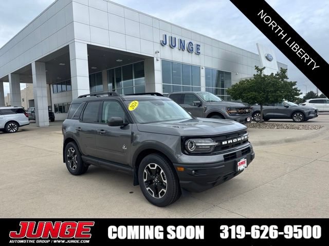 Certified 2024 Ford Bronco Sport Outer Banks w/ Tech Package AWD/4WD image 1