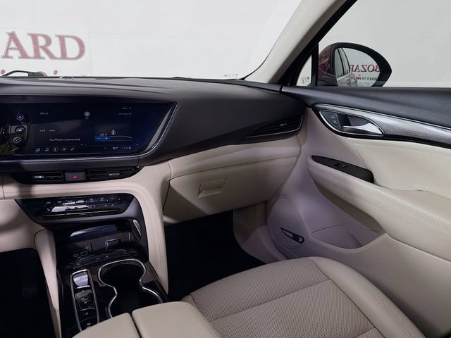 Used 2022 Buick Envision Essence w/ Technology Package I FWD image 28
