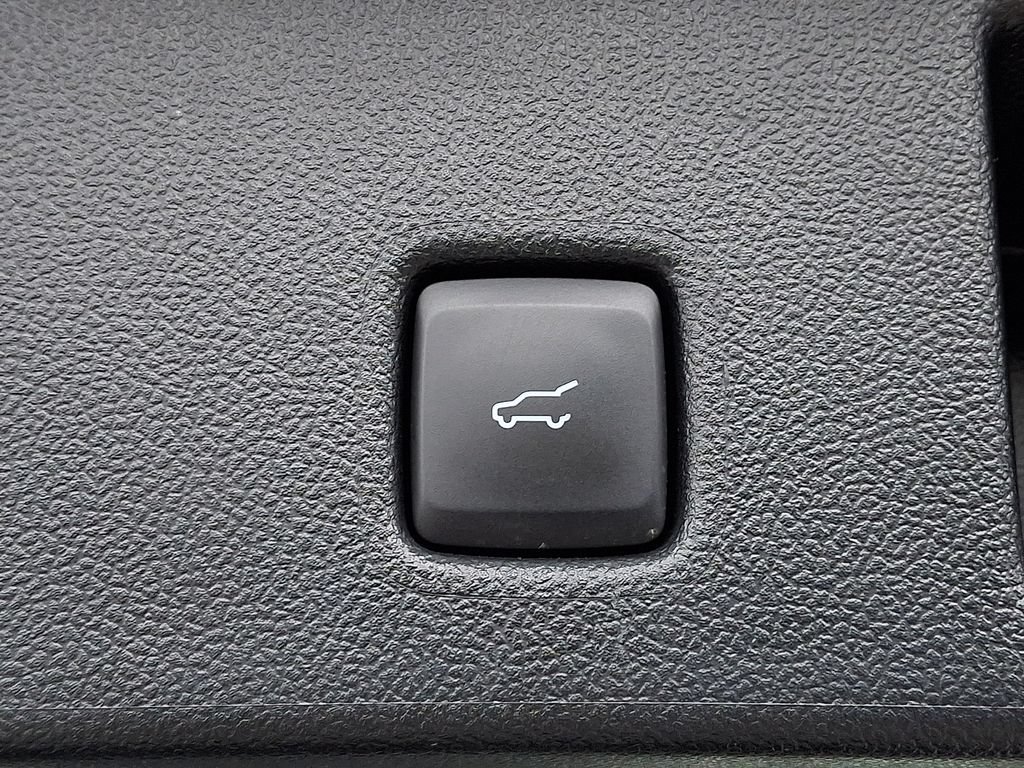 Certified 2023 Ford Escape ST-Line w/ Tech Pack #1 AWD/4WD image 29