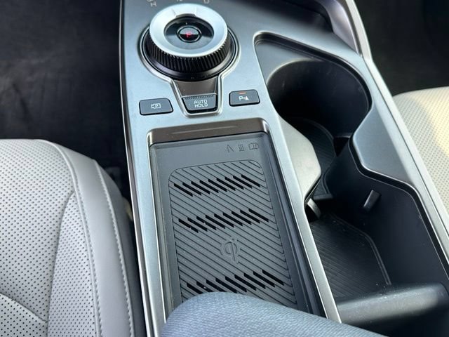 Used 2024 Kia EV6 Wind w/ Wind Technology Package AWD/4WD image 19