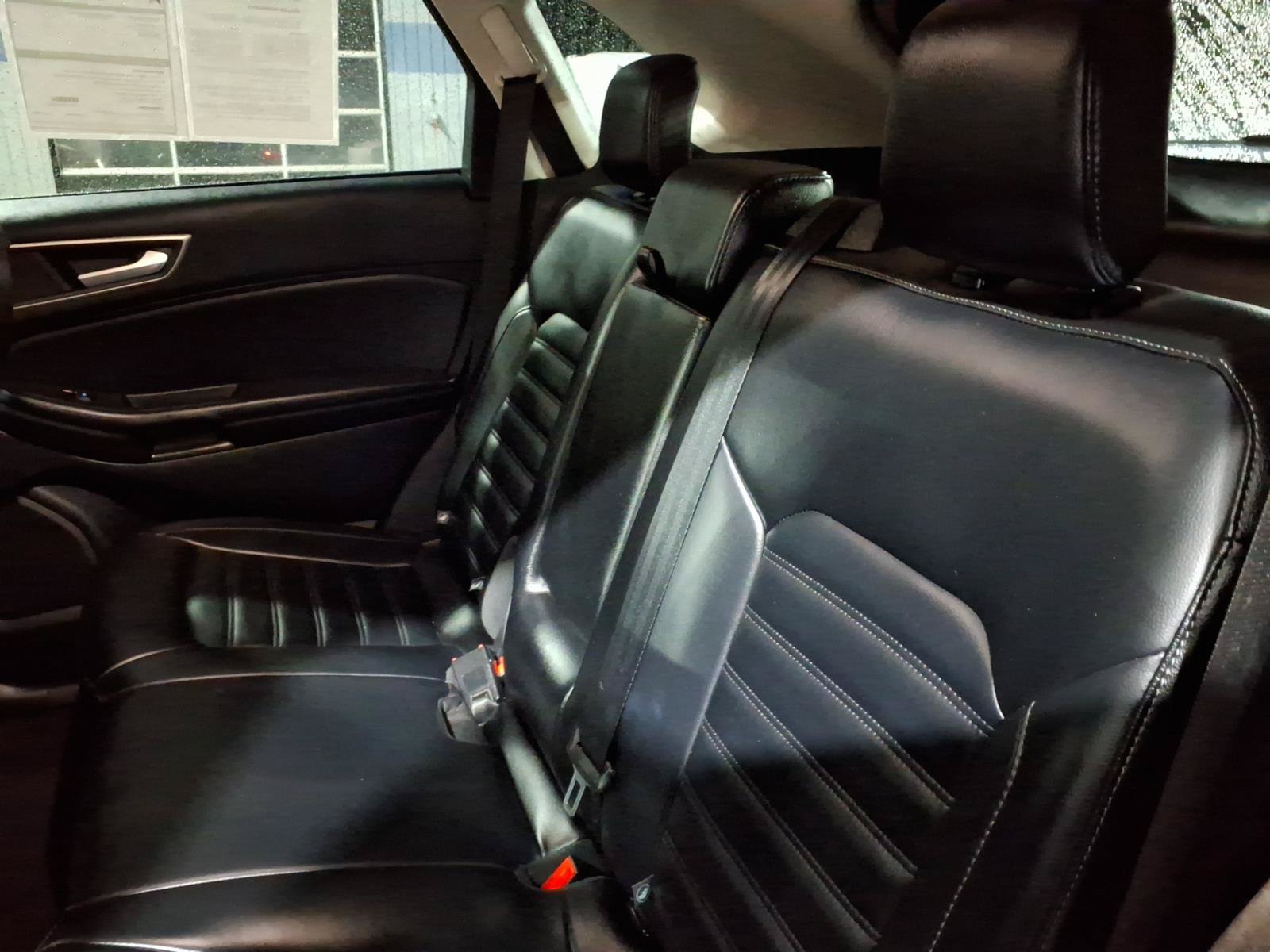 Certified 2024 Ford Edge SEL AWD/4WD image 11