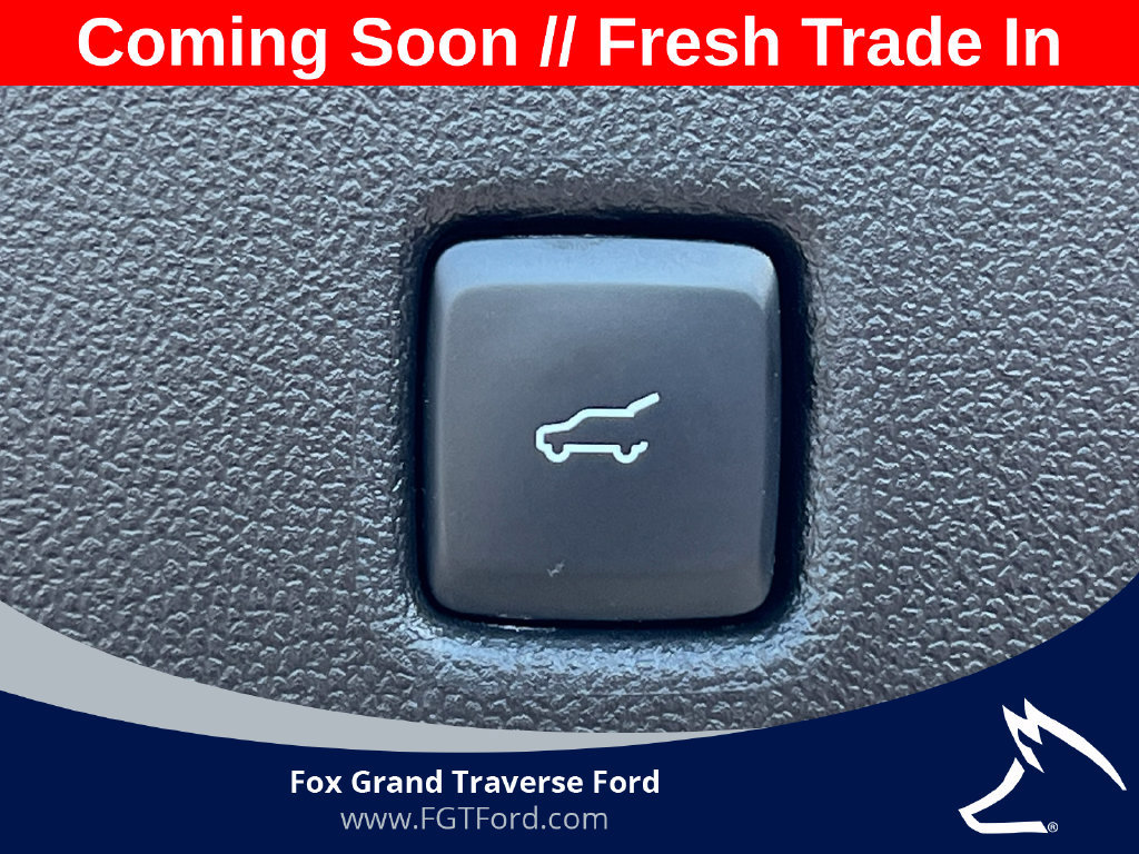 Certified 2025 Ford Escape ST-Line Select AWD/4WD image 31