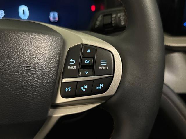 Certified 2025 Ford Explorer Active image 21
