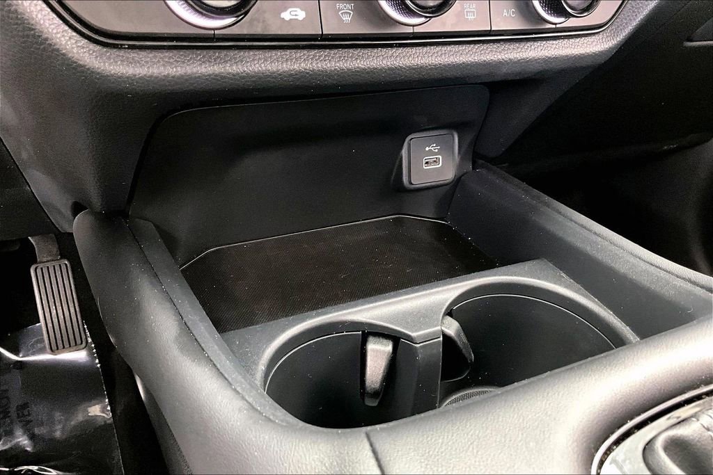 Used 2025 Honda HR-V LX image 32