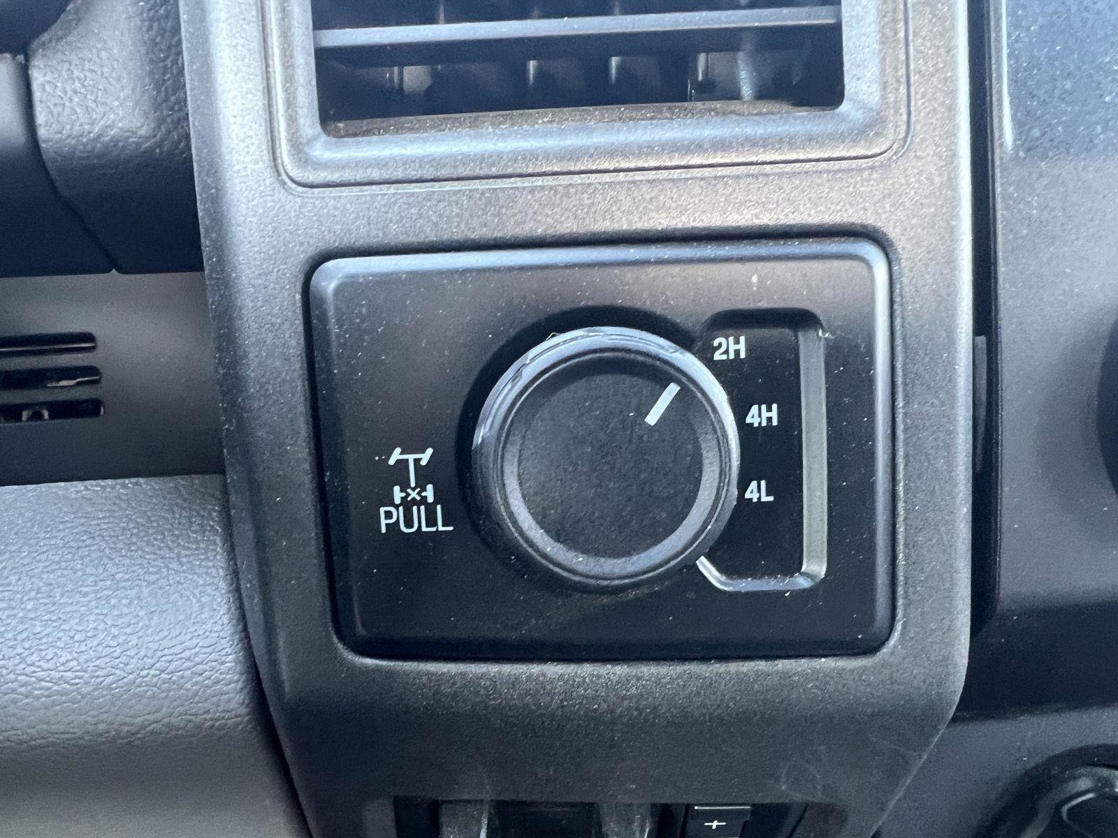 Certified 2022 Ford F250 XL w/ Power Equipment Group image 15