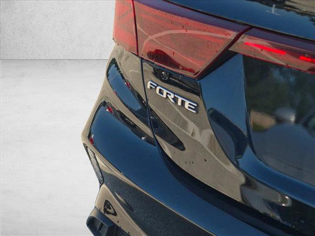 Used 2024 Kia Forte LXS FWD image 15
