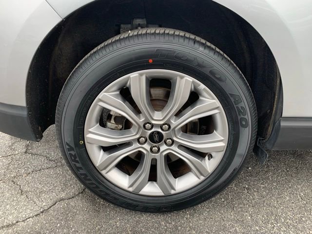 Certified 2024 Ford Edge Titanium image 31