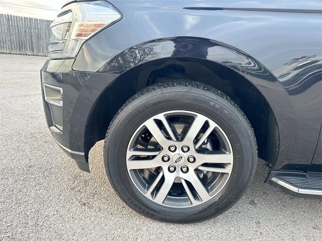 Certified 2022 Ford Expedition Limited image 24