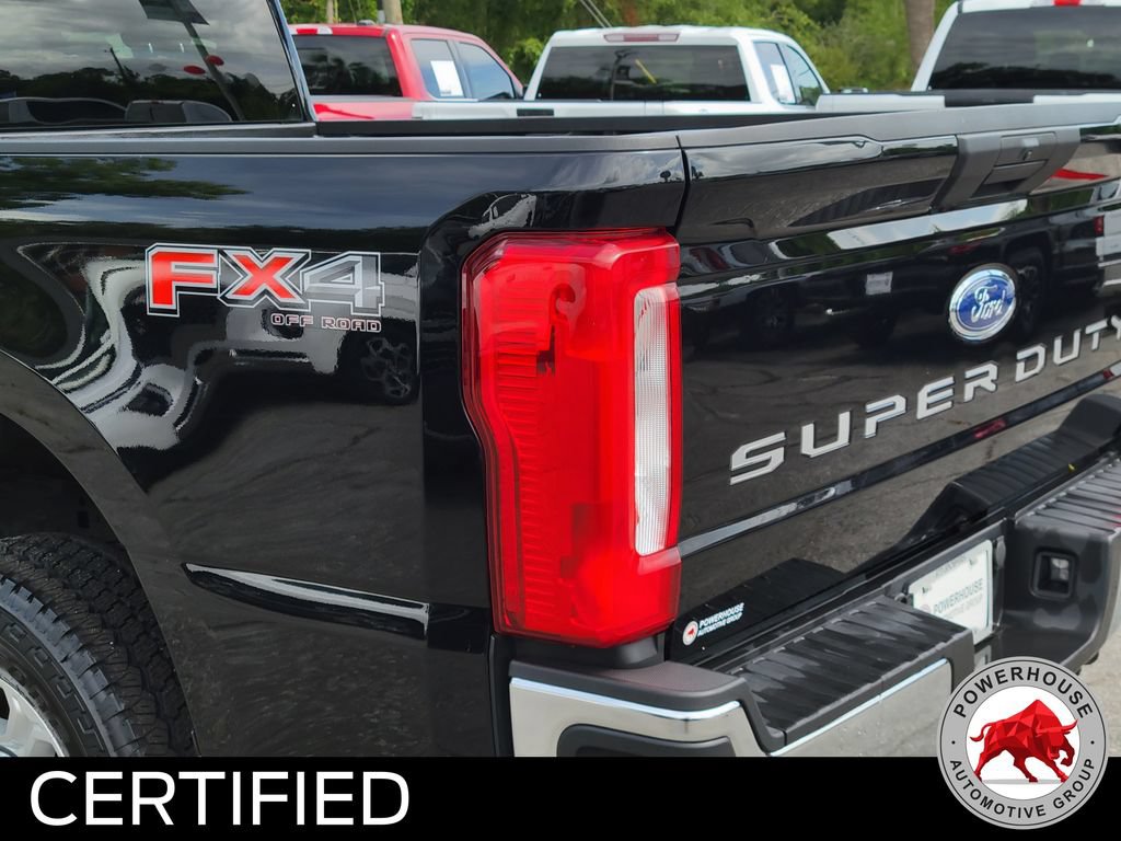 Certified 2025 Ford F250 XLT w/ FX4 Off-Road Package AWD/4WD image 12