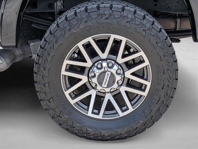 Certified 2018 Ford F250 Lariat w/ Lariat Ultimate Package AWD/4WD image 13