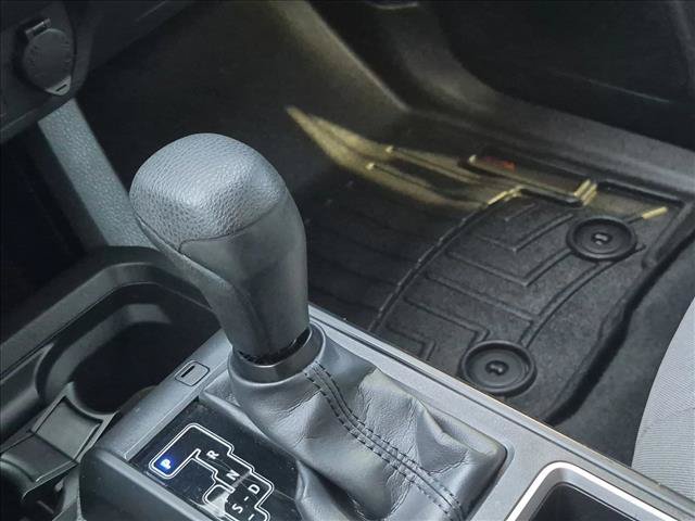 Used 2022 Toyota Tacoma SR w/ SR Convenience Package RWD image 12