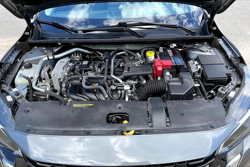 Used 2025 Nissan Sentra SV FWD image 32