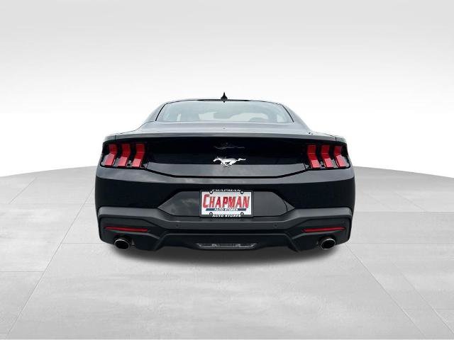 Certified 2024 Ford Mustang Coupe RWD image 4