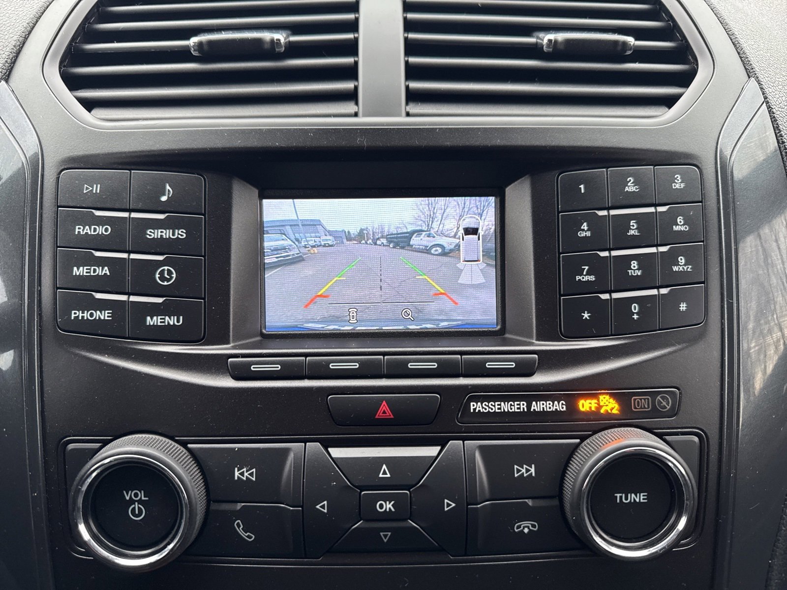 Certified 2019 Ford Explorer XLT image 21