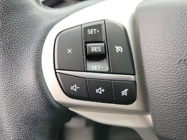 Certified 2022 Ford Explorer XLT w/ Equipment Group 202A AWD/4WD image 16