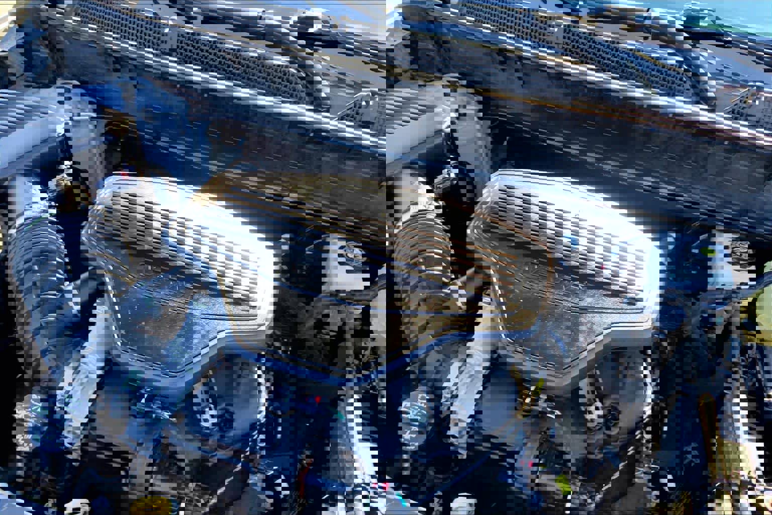 Used 2020 GMC Acadia SLT w/ Premium Package image 30