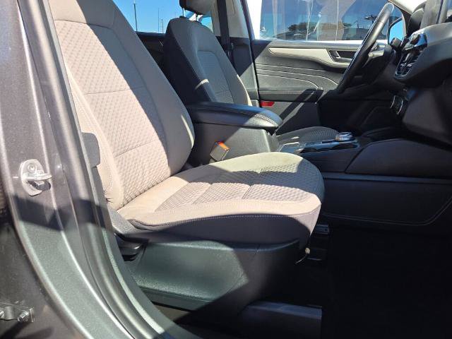 Certified 2022 Ford Escape SE w/ Cold Weather Package FWD image 4