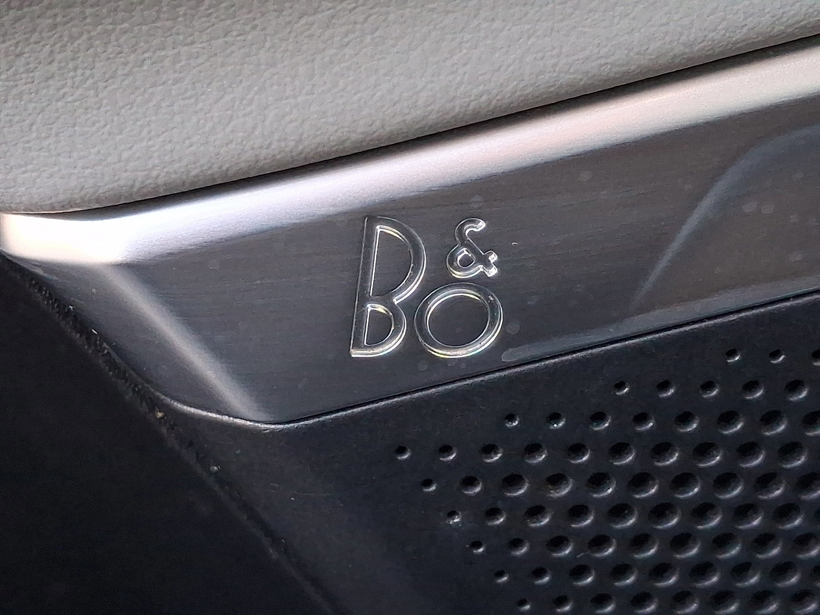 Certified 2025 Ford Expedition Max Platinum image 28