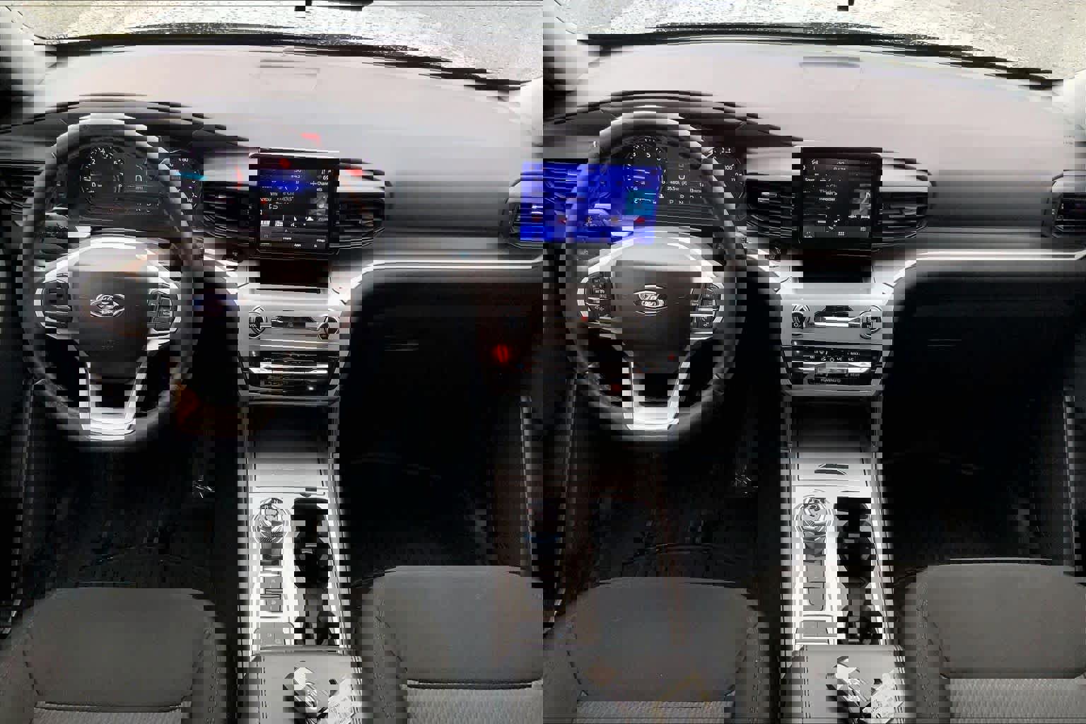 Certified 2023 Ford Explorer XLT image 14