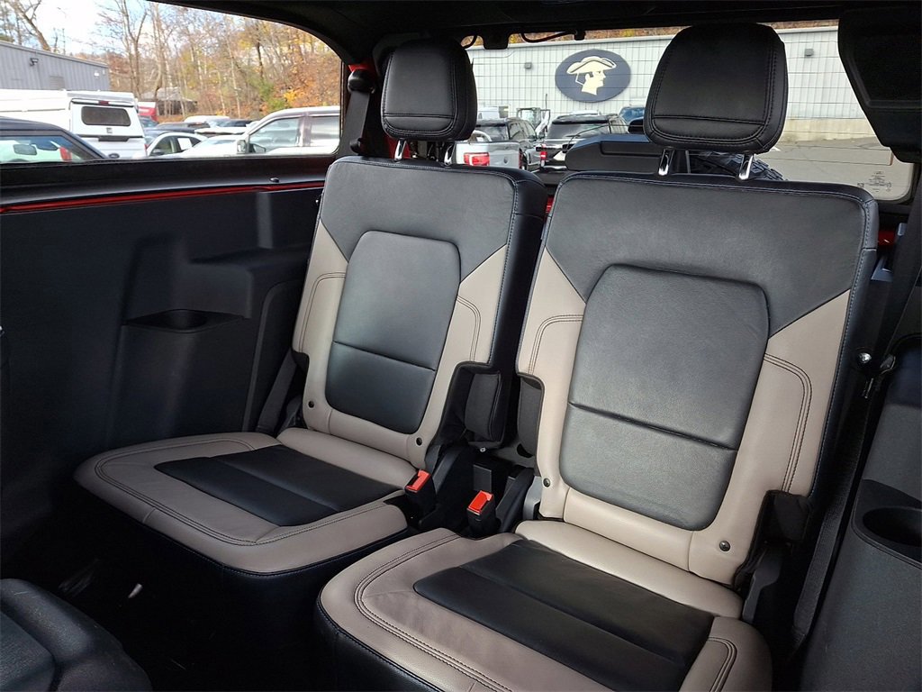 Certified 2021 Ford Bronco Wildtrak image 9