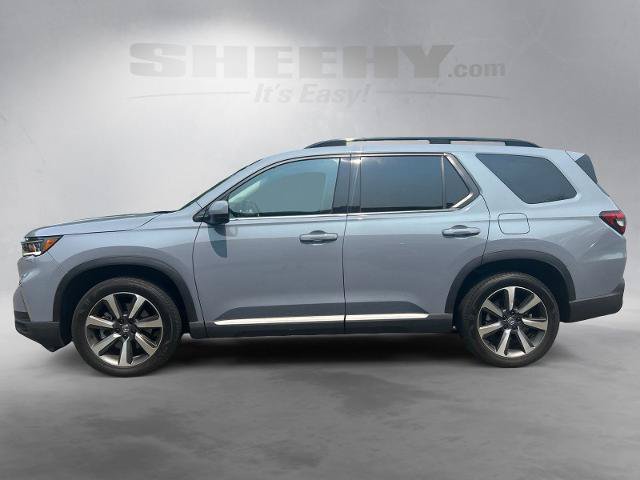 Used 2025 Honda Pilot Elite image 16
