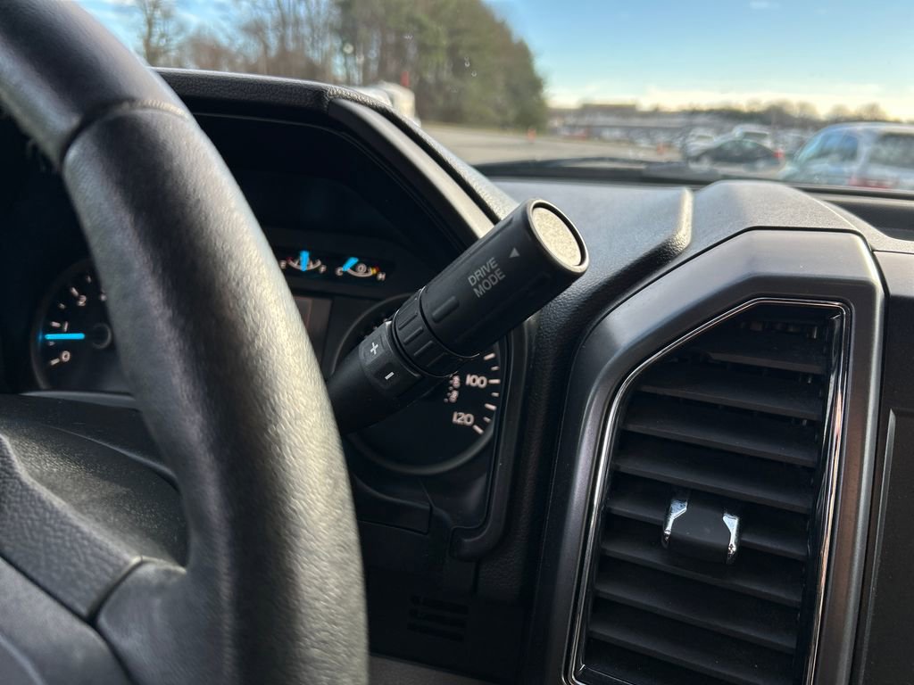 Certified 2020 Ford F150 XLT w/ Equipment Group 302A Luxury image 26