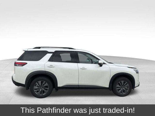 Used 2024 Nissan Pathfinder SV w/ SV Premium Package