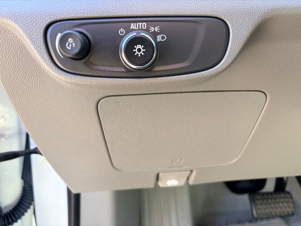 Used 2023 Chevrolet Bolt EUV Premier w/ Sun & Sound Package image 24