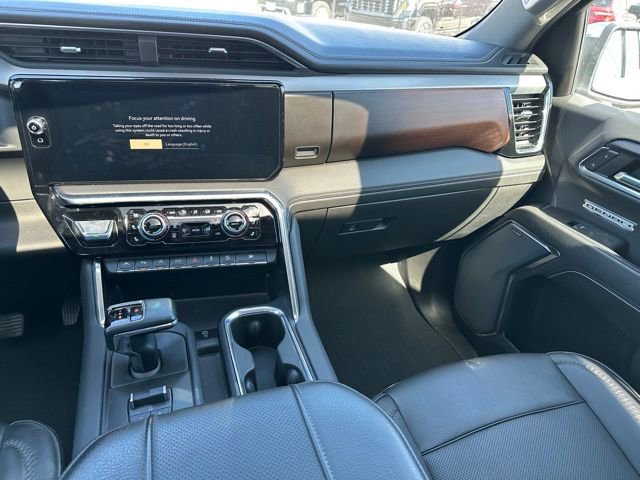 Used 2024 GMC Sierra 1500 Denali w/ Denali Reserve Package AWD/4WD image 10