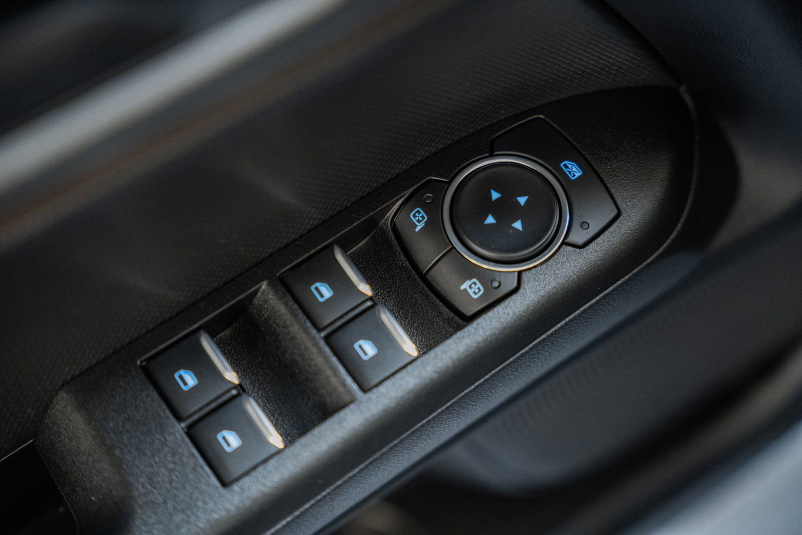 Certified 2025 Ford Bronco Sport Outer Banks w/ Outer Banks Tech Package+ image 40