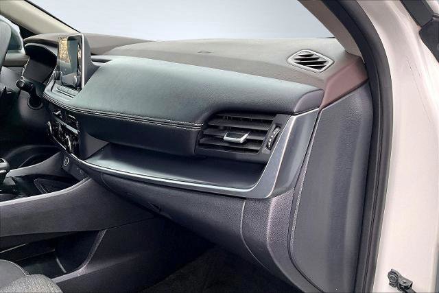 Used 2022 Nissan Rogue S image 20