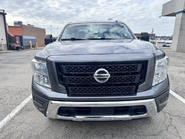 Used 2021 Nissan Titan SV w/ SV Convenience Package AWD/4WD image 2
