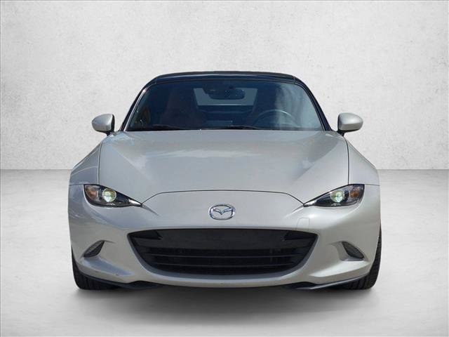 Used 2022 MAZDA MX-5 Miata Grand Touring w/ Weather Package RWD image 2