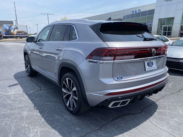 Used 2024 Volkswagen Atlas Cross Sport SEL Premium R-Line AWD/4WD image 5