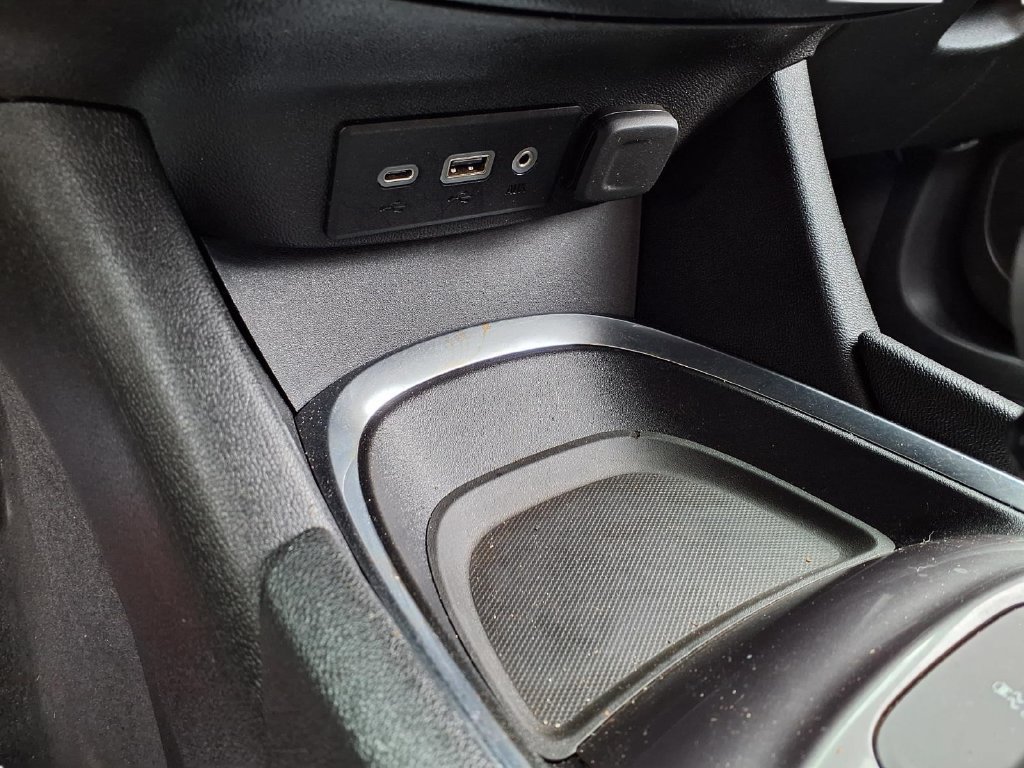 Used 2023 Chevrolet Malibu LT FWD image 15
