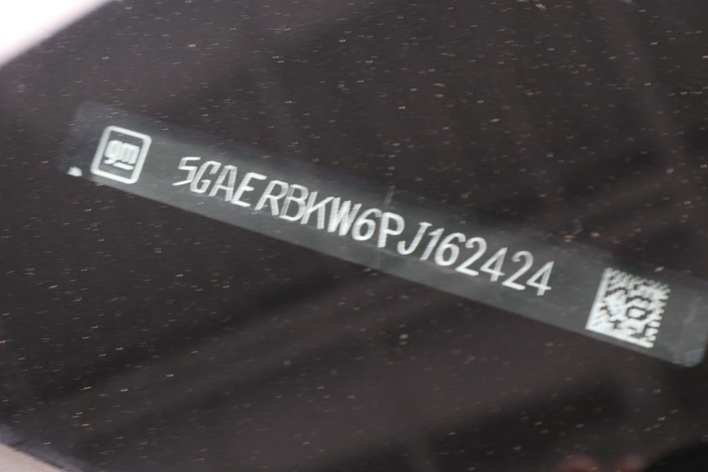Used 2023 Buick Enclave Essence FWD image 33
