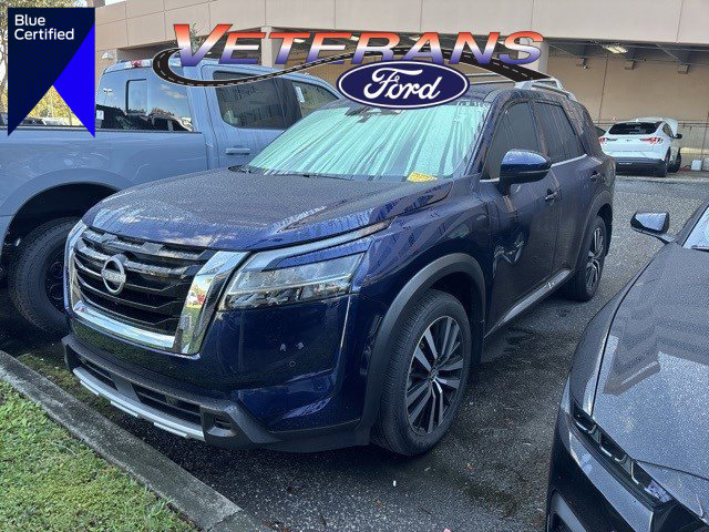 Used 2024 Nissan Pathfinder Platinum