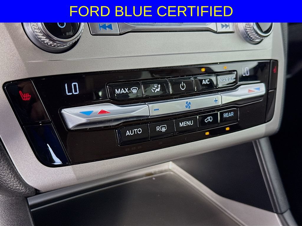 Certified 2021 Ford Explorer XLT RWD image 18