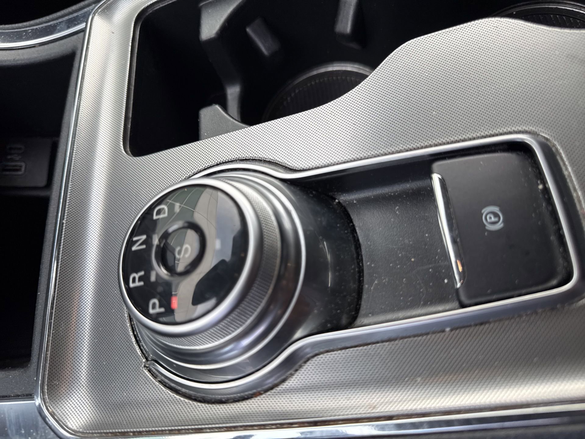 Certified 2024 Ford Edge Titanium image 20