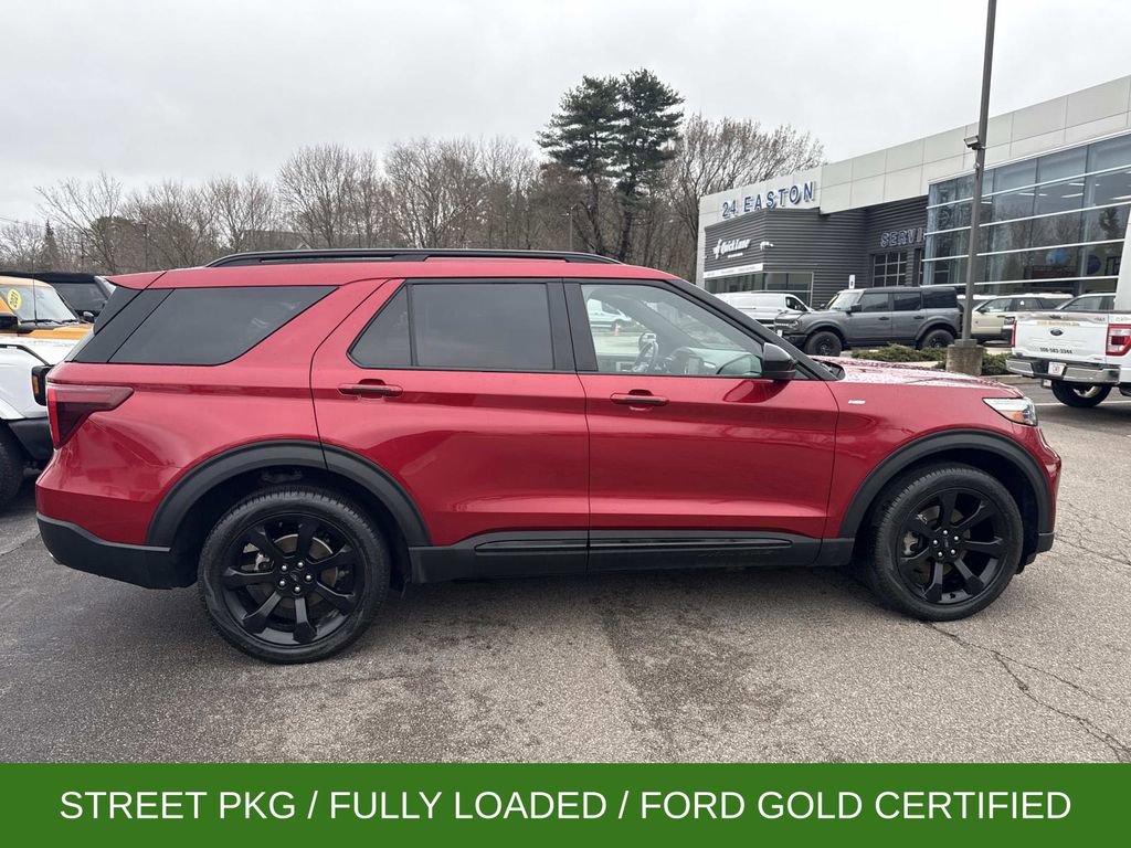 Certified 2024 Ford Explorer ST-Line w/ Class IV Trailer Tow Package image 9