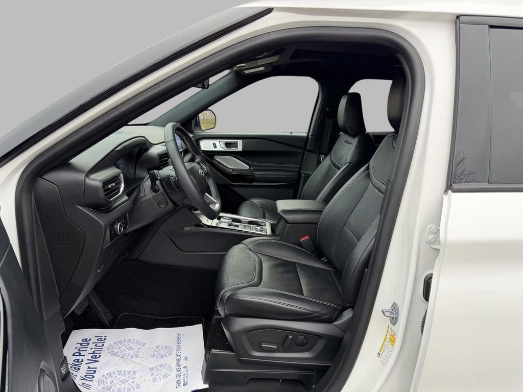 Certified 2023 Ford Explorer ST w/ Equipment Group 401A image 6