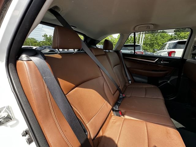 Used 2019 Subaru Outback 3.6R Touring AWD/4WD image 38