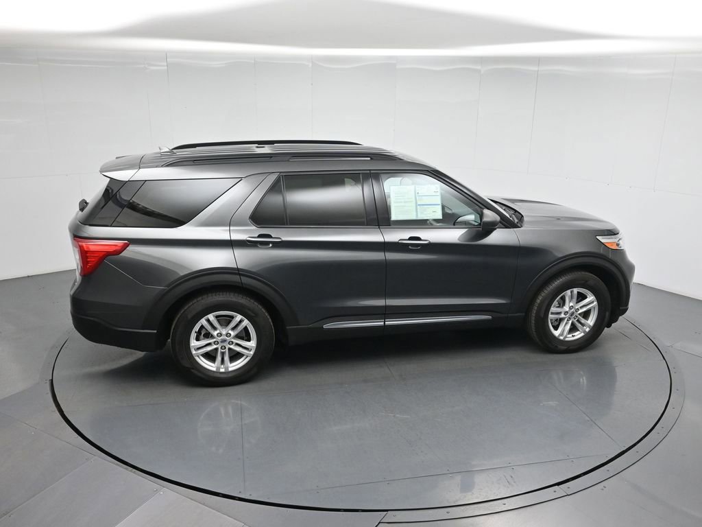 Certified 2020 Ford Explorer XLT image 12