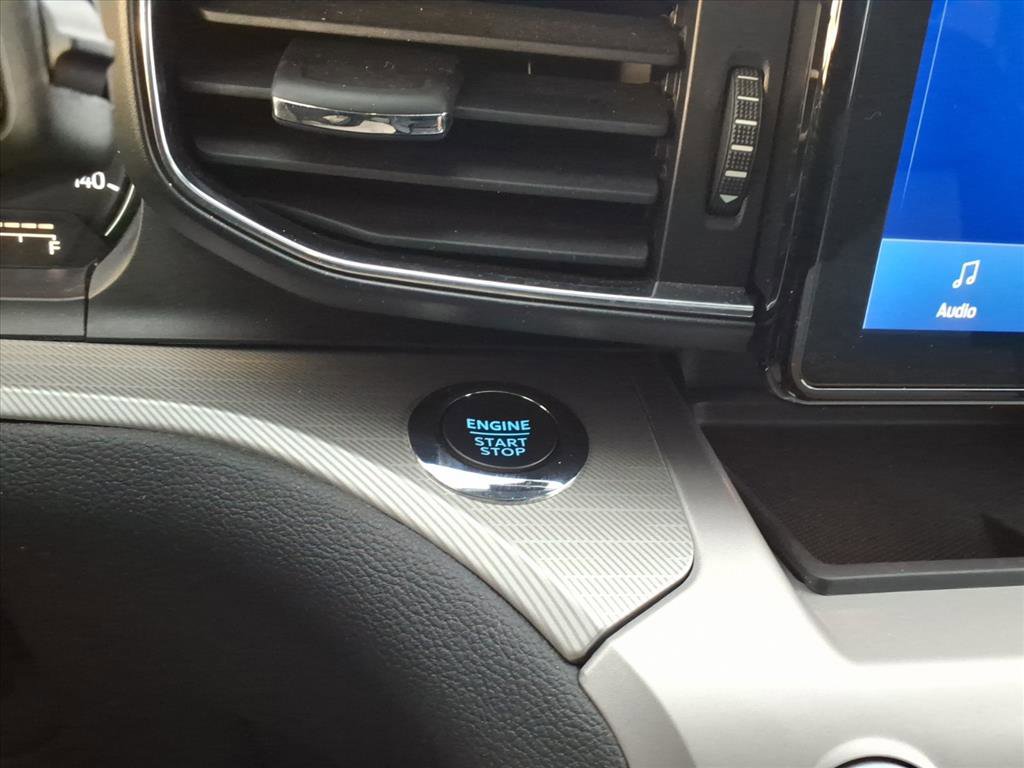 Certified 2022 Ford Explorer XLT w/ Equipment Group 202A image 26